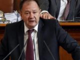 Миков към Павлова: Ето така строите България – с обществени поръчки, комисионни и всякакви играчи