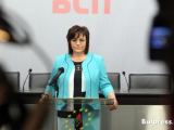 Корнелия Нинова: Край на мита „на тях им ги спират, на нас ни ги пускат“