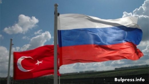 Кремъл обяви, че отменя ограниченията върху туризма в Турция 