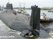 Русия запазва своята суперподводница, пуска нови ракети