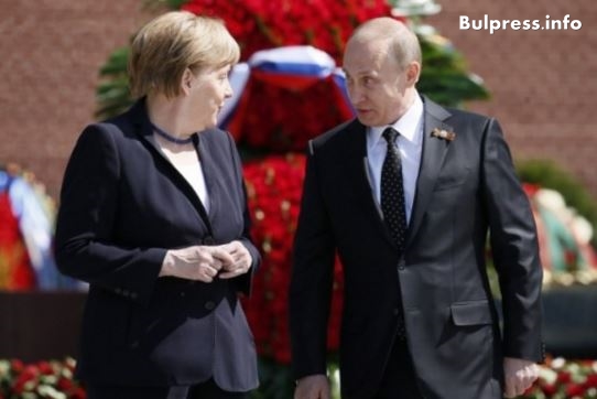 Путин отряза Меркел: Опитите ѝ да смени Бокова в битката за шеф на ООН са неприемливи!