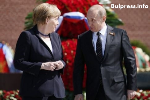 Путин печели, Ангела Меркел губи