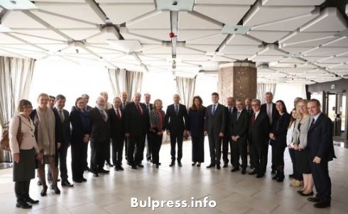 Румен Радев и Илияна Йотова се срещнаха с посланиците на страните от Европейския съюз