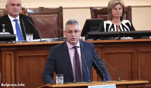 Жаблянов: Законопректът на ГЕРБ за мажоритарен вот ще ограничи демокрацията и ще доведе до хаос