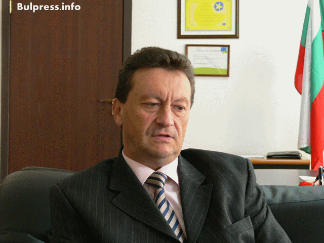 Таско Ерменков: Управляващите се опитват да дискредитират президента