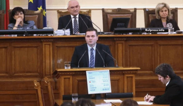 Пенчо Милков: Не може да се приемат прибързани мерки за отваряне на българския пазар за чужди работници