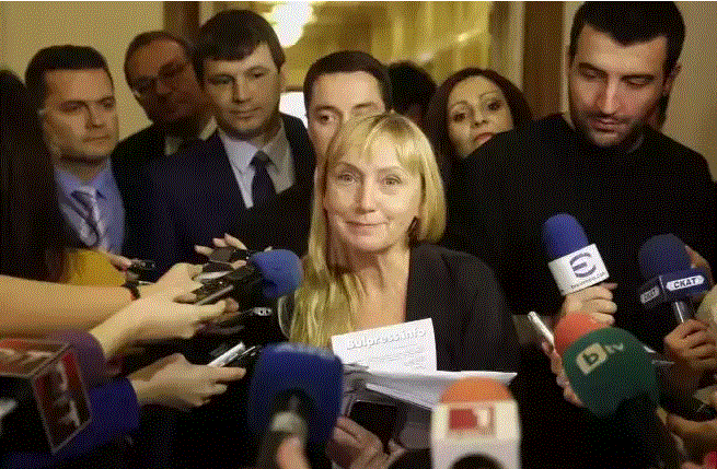 Елена Йончева: Големият проблем на корупцията е, че тя тръгва от горе