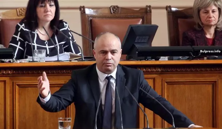 Георги Свиленски: Управляващите не защитават българските превозвачи