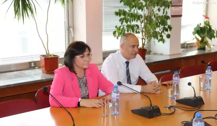 Корнелия Нинова: Подкрепяме исканията и протеста на българските превозвачи