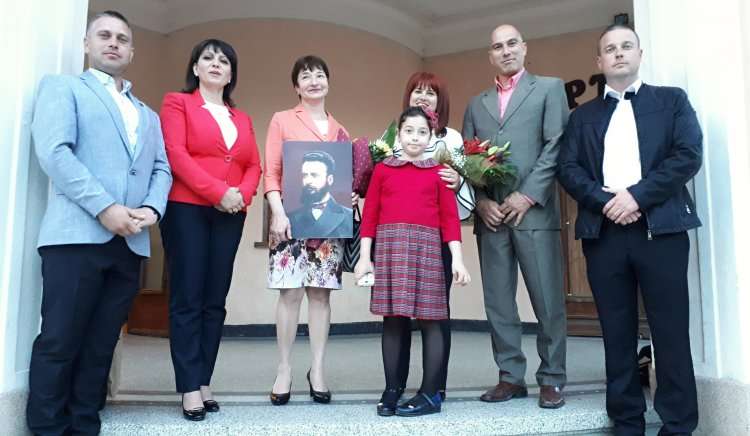 Николай Тишев и Веска Ненчева присъстваха на 150-годишния юбилей на СУ „Христо Ботев” в Айтос