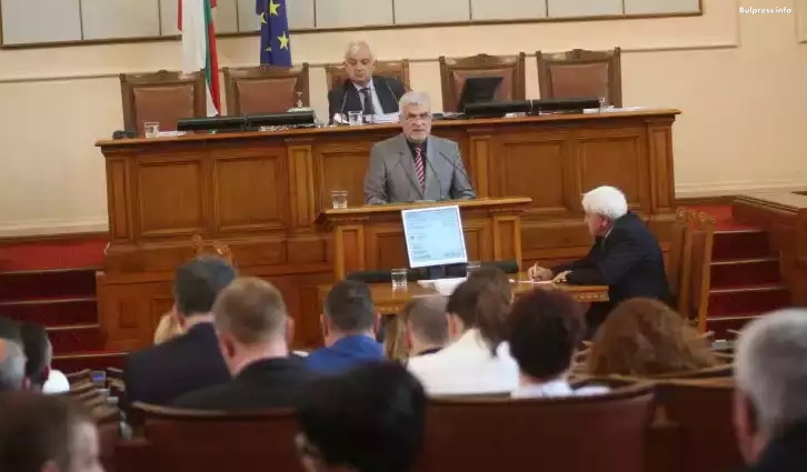 Денчо Бояджиев: БСП е съпричастна към духа на българската Конституция и заложения в нея справедлив социален модел