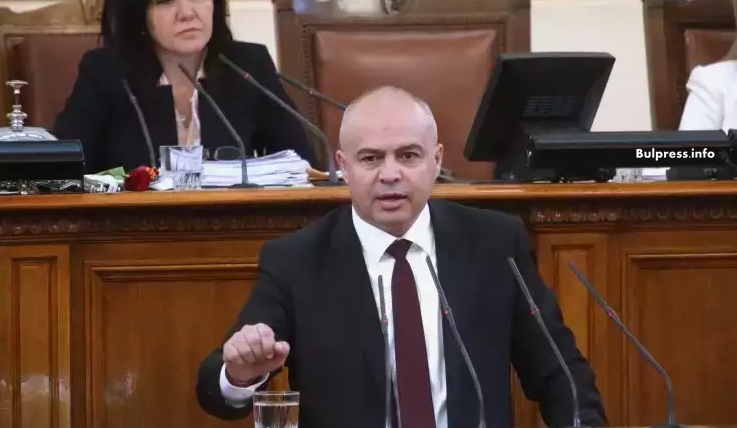 Георги Свиленски: Защо излъгахте народните представители, след като МС отпуска 180 млн. лв. за ТОЛ система, преди да е приет законът?
