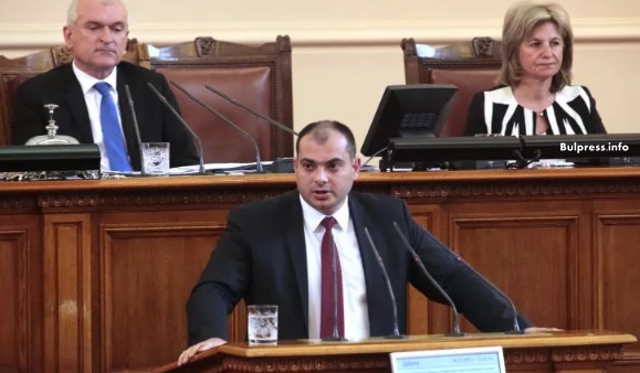 Филип Попов: Службите в България и изпълнителната власт проспаха пирамидата „Олимпик“
