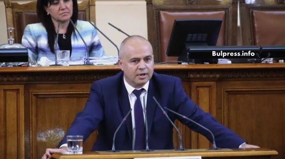 Георги Свиленски към Цветанов: Вие ли сте министър-председател или Борисов?