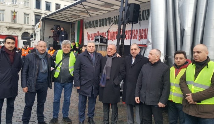 Депутати от левицата в Брюксел: Реакцията на правителството по пакет "Мобилност" закъсня